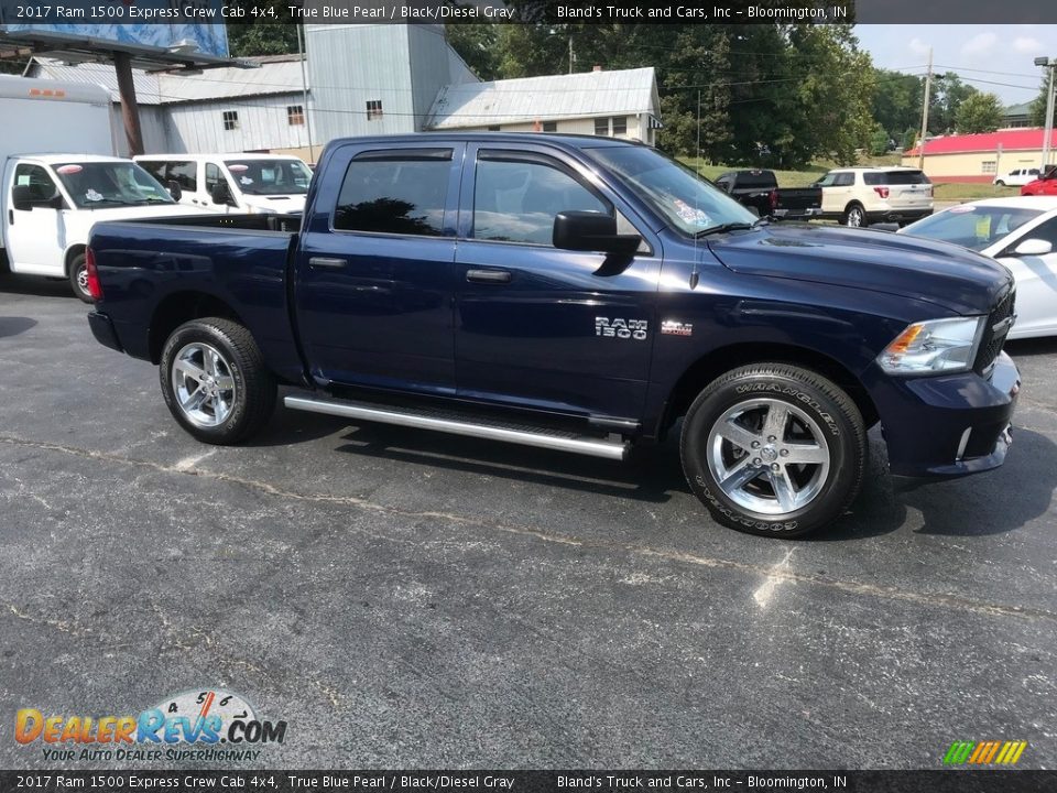2017 Ram 1500 Express Crew Cab 4x4 True Blue Pearl / Black/Diesel Gray Photo #5