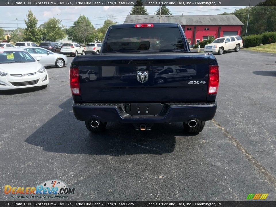 2017 Ram 1500 Express Crew Cab 4x4 True Blue Pearl / Black/Diesel Gray Photo #8