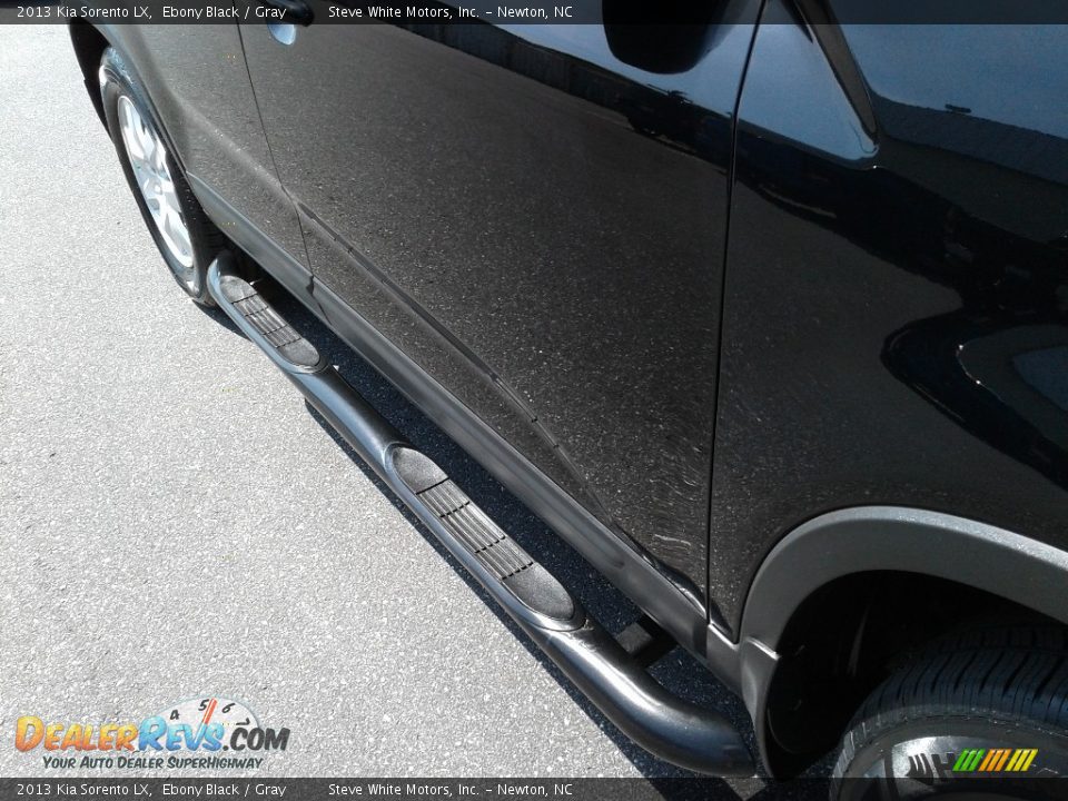 2013 Kia Sorento LX Ebony Black / Gray Photo #28