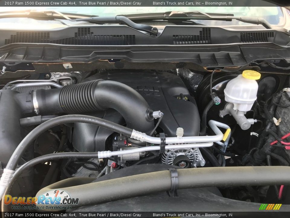 2017 Ram 1500 Express Crew Cab 4x4 True Blue Pearl / Black/Diesel Gray Photo #19