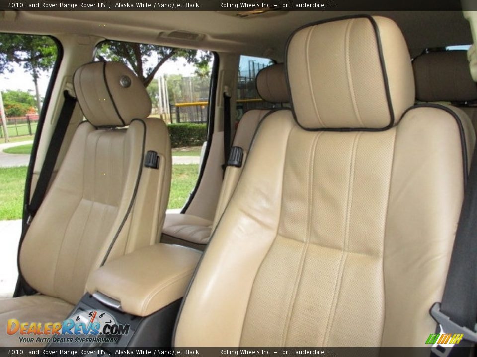 Front Seat of 2010 Land Rover Range Rover HSE Photo #16