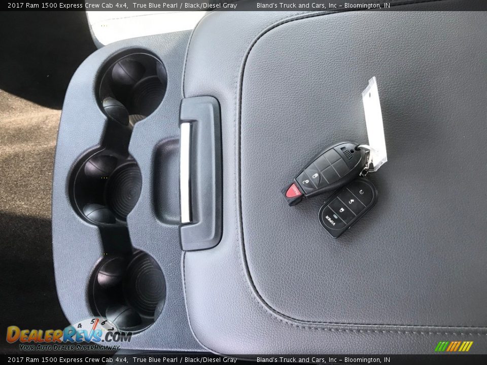 2017 Ram 1500 Express Crew Cab 4x4 True Blue Pearl / Black/Diesel Gray Photo #22