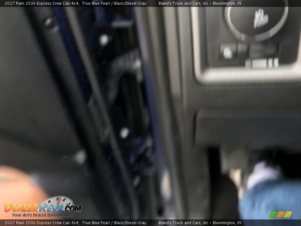 2017 Ram 1500 Express Crew Cab 4x4 True Blue Pearl / Black/Diesel Gray Photo #25
