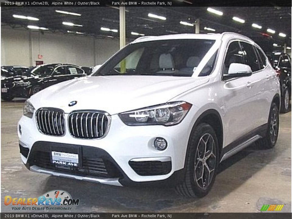 2019 BMW X1 xDrive28i Alpine White / Oyster/Black Photo #1