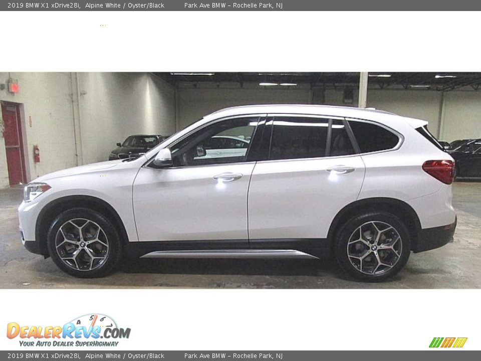 2019 BMW X1 xDrive28i Alpine White / Oyster/Black Photo #2