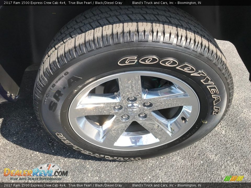 2017 Ram 1500 Express Crew Cab 4x4 True Blue Pearl / Black/Diesel Gray Photo #36