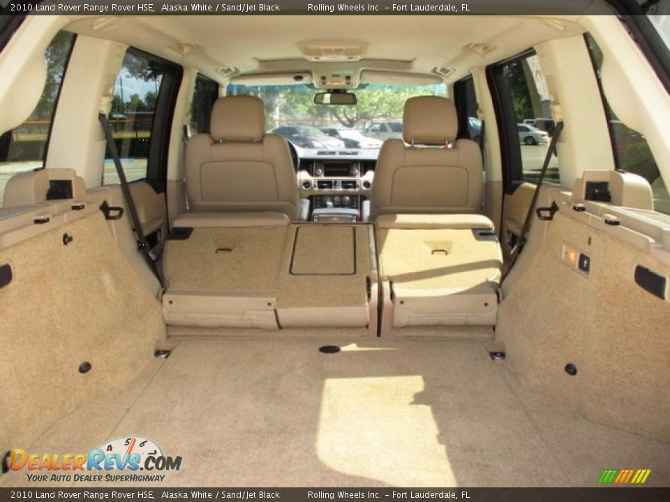 2010 Land Rover Range Rover HSE Trunk Photo #28