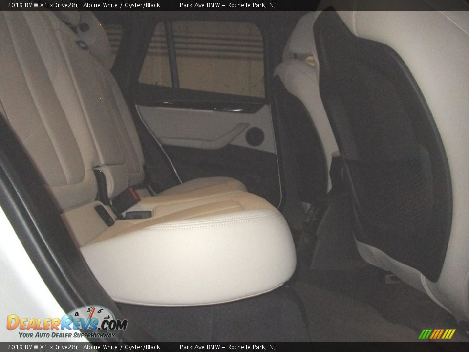 2019 BMW X1 xDrive28i Alpine White / Oyster/Black Photo #19