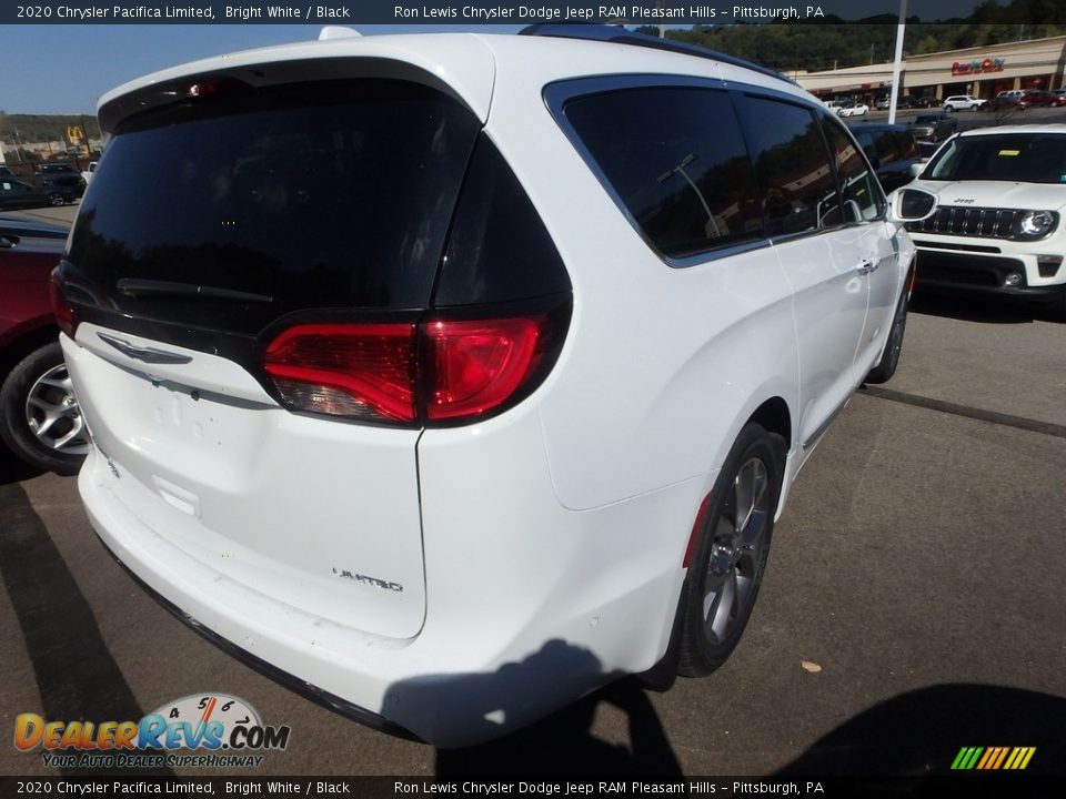 2020 Chrysler Pacifica Limited Bright White / Black Photo #6