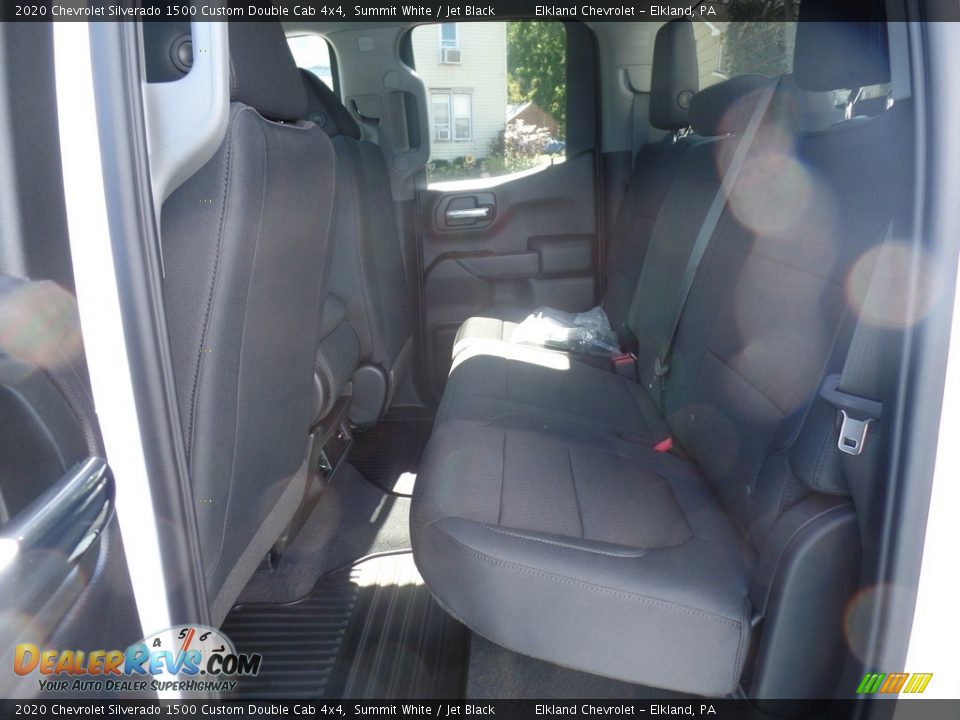2020 Chevrolet Silverado 1500 Custom Double Cab 4x4 Summit White / Jet Black Photo #32