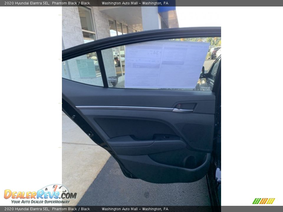 2020 Hyundai Elantra SEL Phantom Black / Black Photo #17