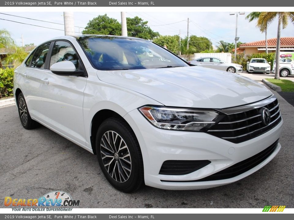 Pure White 2019 Volkswagen Jetta SE Photo #2