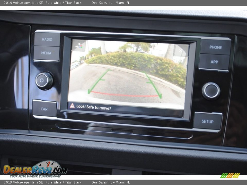 Navigation of 2019 Volkswagen Jetta SE Photo #15
