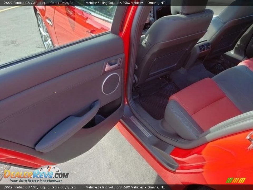 2009 Pontiac G8 GXP Liquid Red / Onyx/Red Photo #14