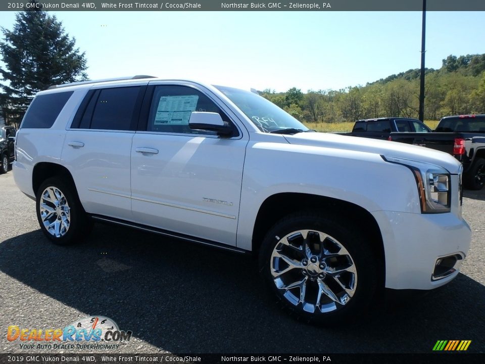 2019 GMC Yukon Denali 4WD White Frost Tintcoat / Cocoa/Shale Photo #3