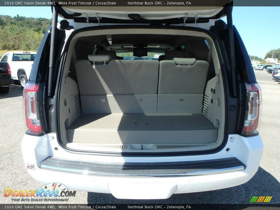 2019 GMC Yukon Denali 4WD White Frost Tintcoat / Cocoa/Shale Photo #7