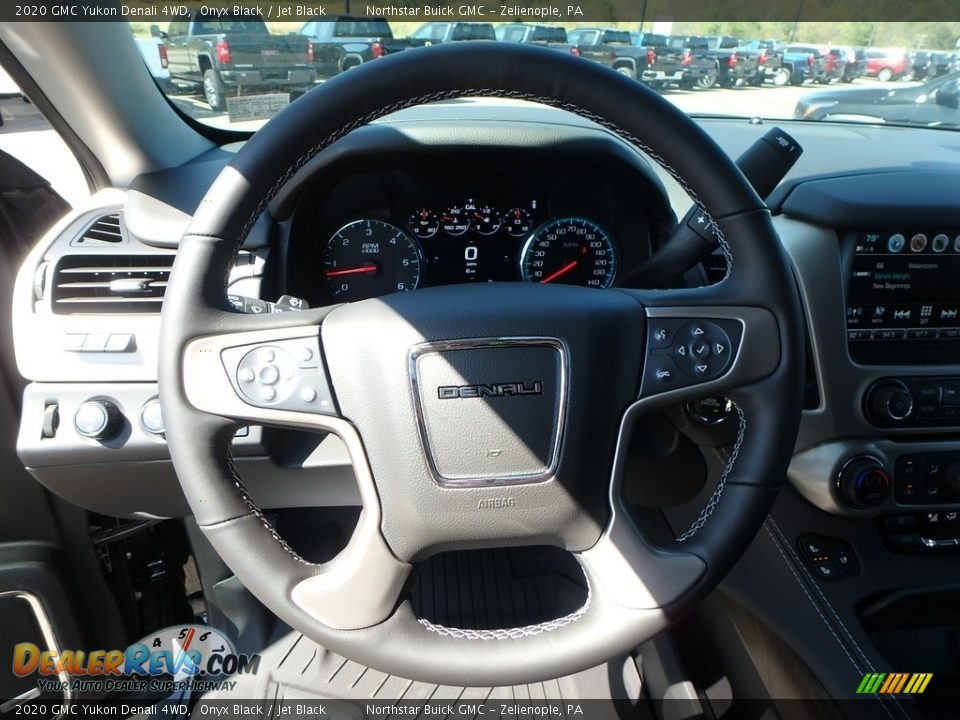 2020 GMC Yukon Denali 4WD Steering Wheel Photo #17