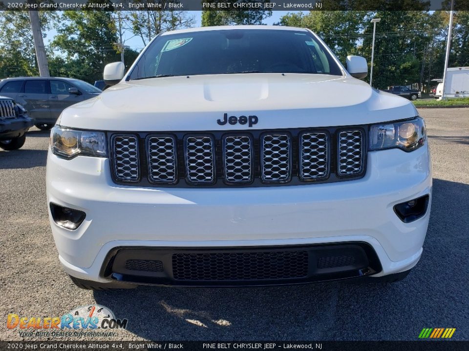 2020 Jeep Grand Cherokee Altitude 4x4 Bright White / Black Photo #2