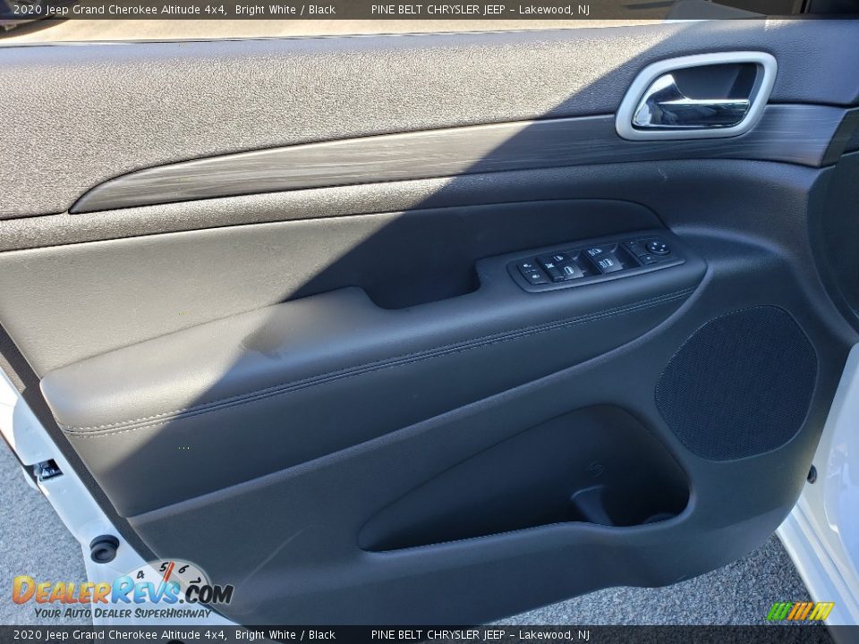 2020 Jeep Grand Cherokee Altitude 4x4 Bright White / Black Photo #8