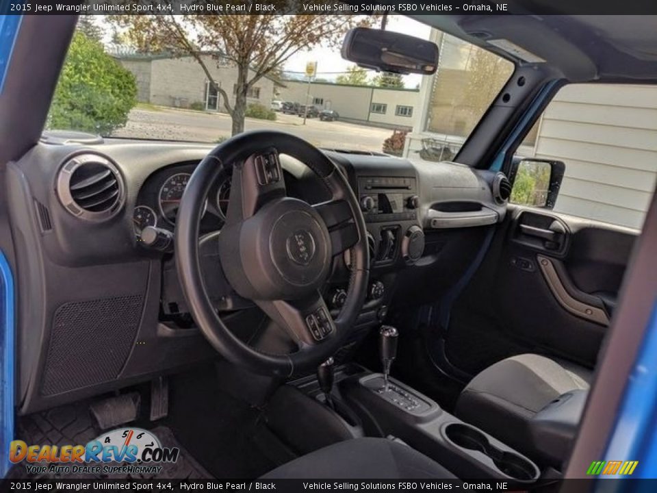 2015 Jeep Wrangler Unlimited Sport 4x4 Hydro Blue Pearl / Black Photo #2