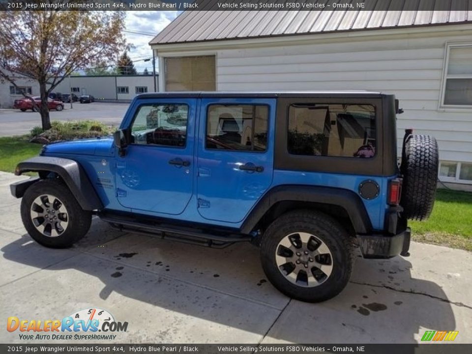 2015 Jeep Wrangler Unlimited Sport 4x4 Hydro Blue Pearl / Black Photo #10