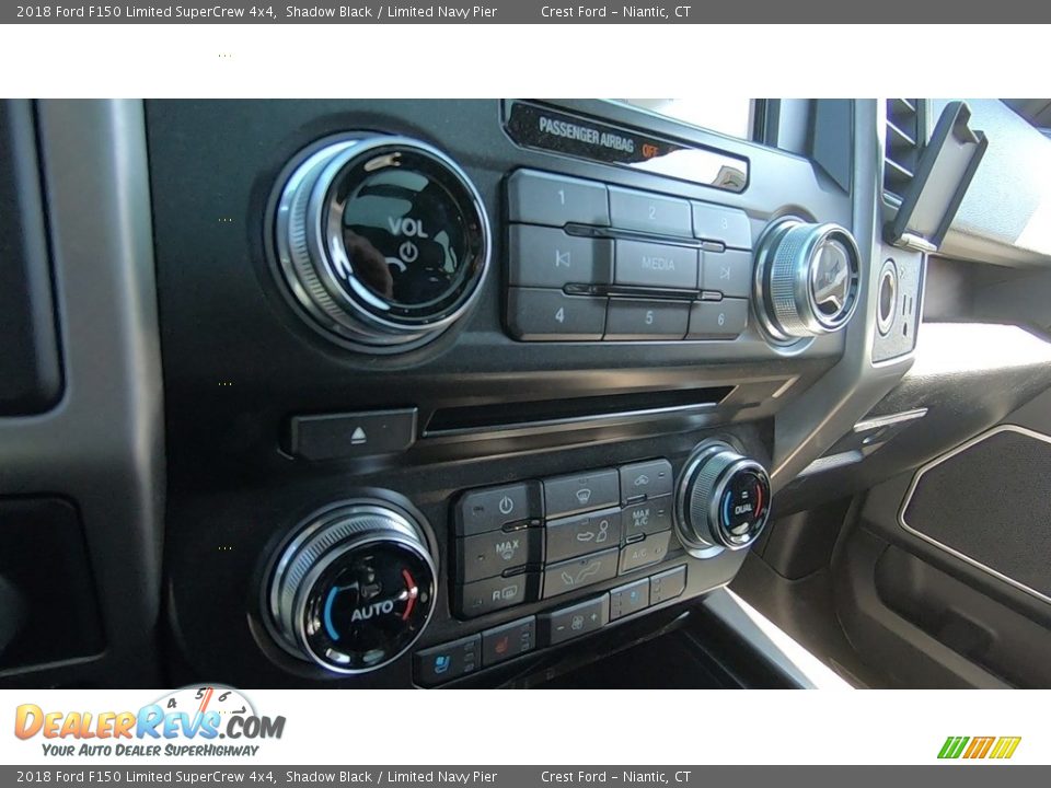 2018 Ford F150 Limited SuperCrew 4x4 Shadow Black / Limited Navy Pier Photo #15