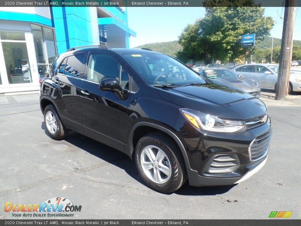 2020 Chevrolet Trax LT AWD Mosaic Black Metallic / Jet Black Photo #4