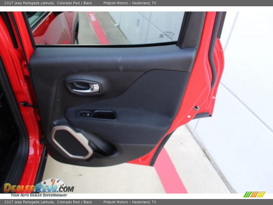 2017 Jeep Renegade Latitude Colorado Red / Black Photo #26