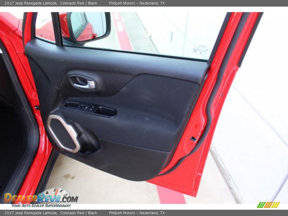 2017 Jeep Renegade Latitude Colorado Red / Black Photo #28