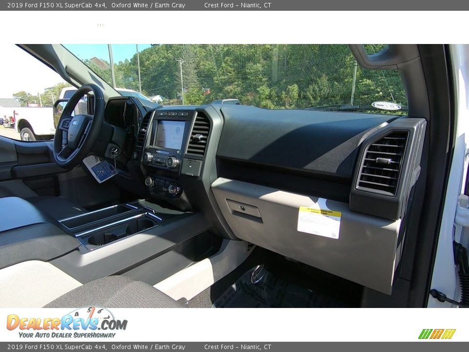 2019 Ford F150 XL SuperCab 4x4 Oxford White / Earth Gray Photo #24