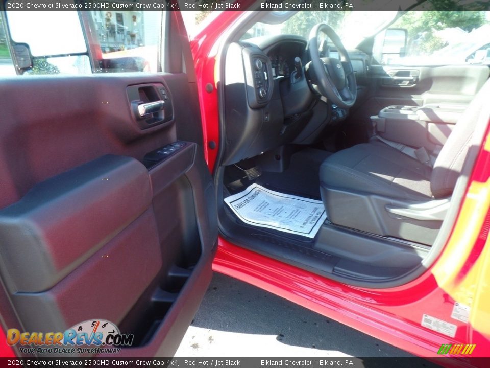 2020 Chevrolet Silverado 2500HD Custom Crew Cab 4x4 Red Hot / Jet Black Photo #15