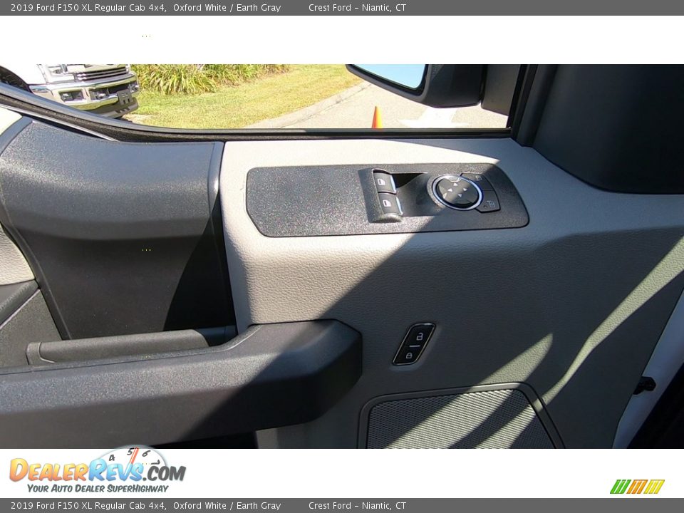 2019 Ford F150 XL Regular Cab 4x4 Oxford White / Earth Gray Photo #12