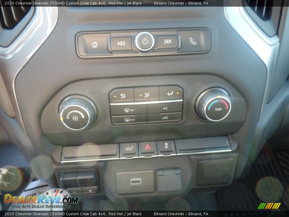 2020 Chevrolet Silverado 2500HD Custom Crew Cab 4x4 Red Hot / Jet Black Photo #31