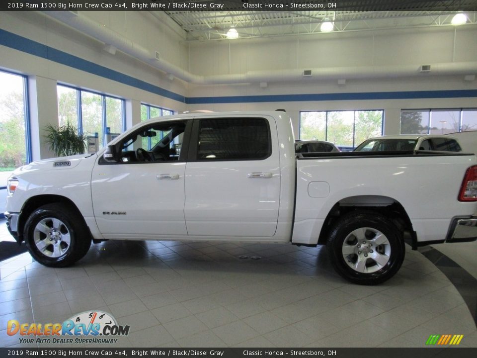 2019 Ram 1500 Big Horn Crew Cab 4x4 Bright White / Black/Diesel Gray Photo #9