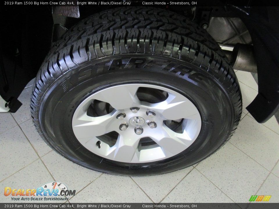 2019 Ram 1500 Big Horn Crew Cab 4x4 Bright White / Black/Diesel Gray Photo #11