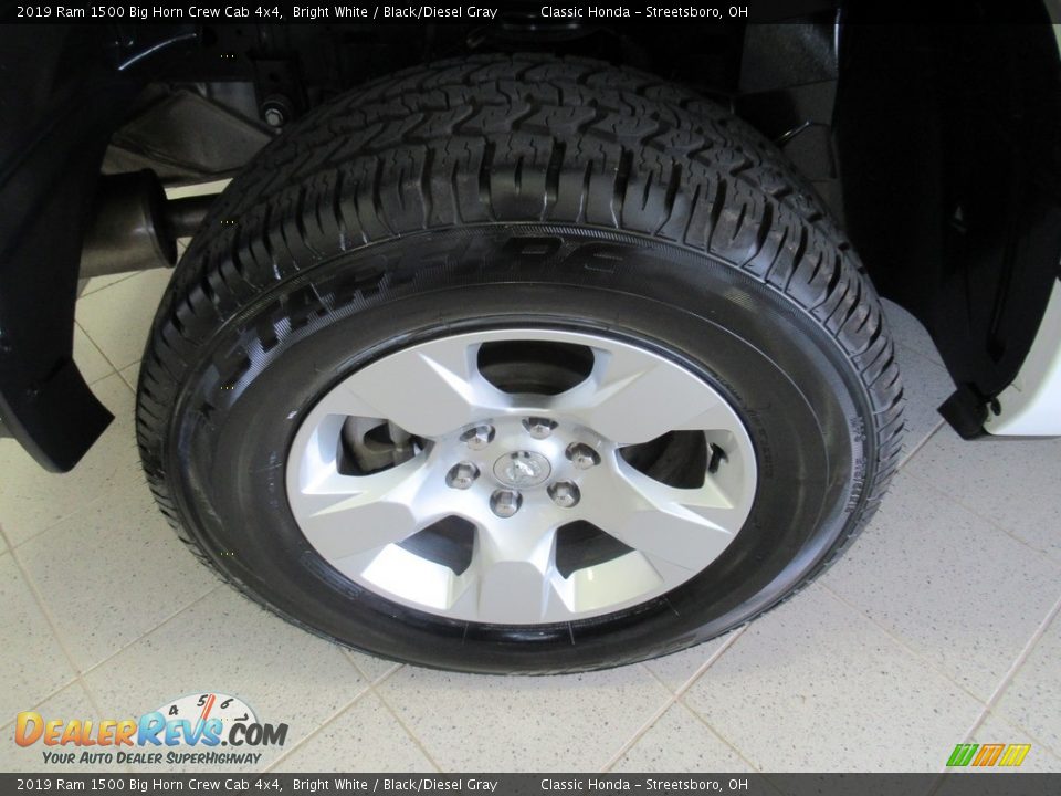 2019 Ram 1500 Big Horn Crew Cab 4x4 Bright White / Black/Diesel Gray Photo #14