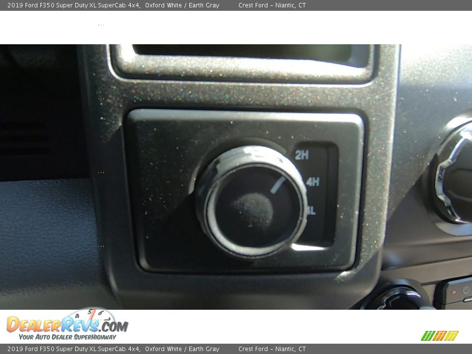 2019 Ford F350 Super Duty XL SuperCab 4x4 Oxford White / Earth Gray Photo #15