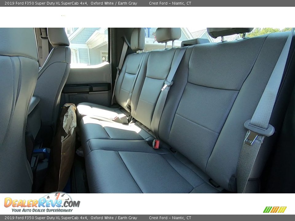 2019 Ford F350 Super Duty XL SuperCab 4x4 Oxford White / Earth Gray Photo #16