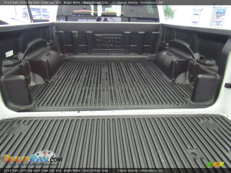 2019 Ram 1500 Big Horn Crew Cab 4x4 Bright White / Black/Diesel Gray Photo #24