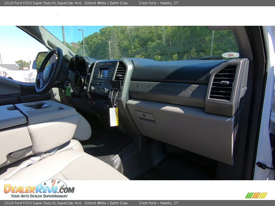 2019 Ford F350 Super Duty XL SuperCab 4x4 Oxford White / Earth Gray Photo #22