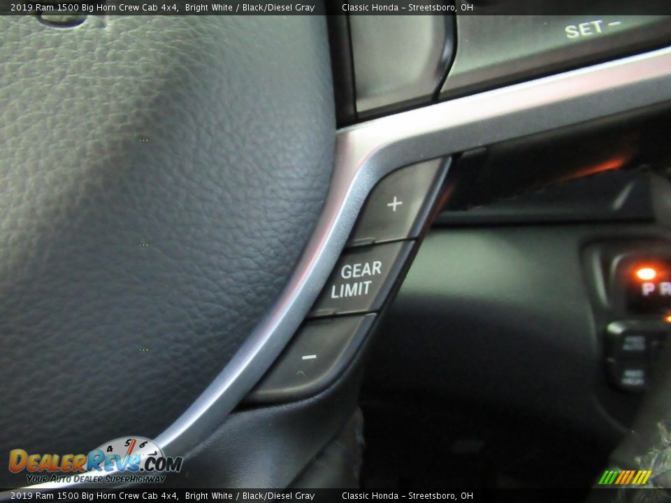 2019 Ram 1500 Big Horn Crew Cab 4x4 Bright White / Black/Diesel Gray Photo #35