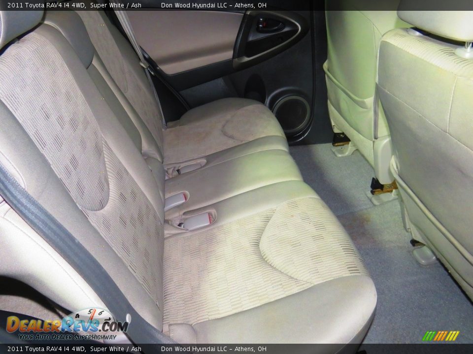 2011 Toyota RAV4 I4 4WD Super White / Ash Photo #23