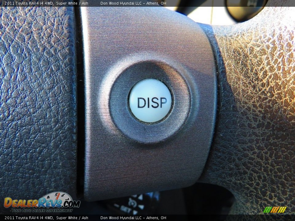 2011 Toyota RAV4 I4 4WD Super White / Ash Photo #31