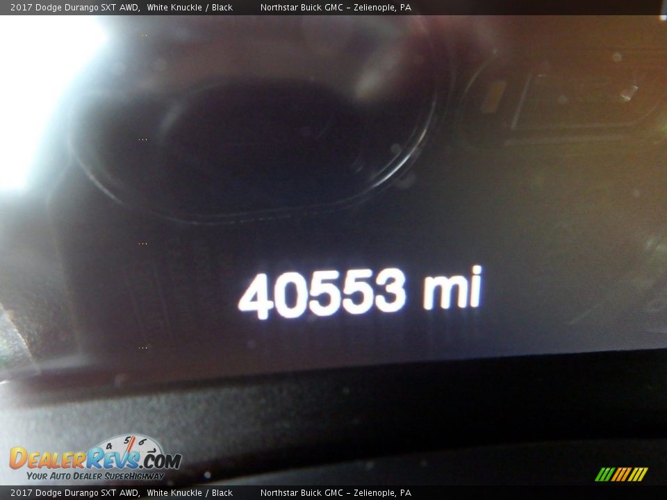 2017 Dodge Durango SXT AWD White Knuckle / Black Photo #30