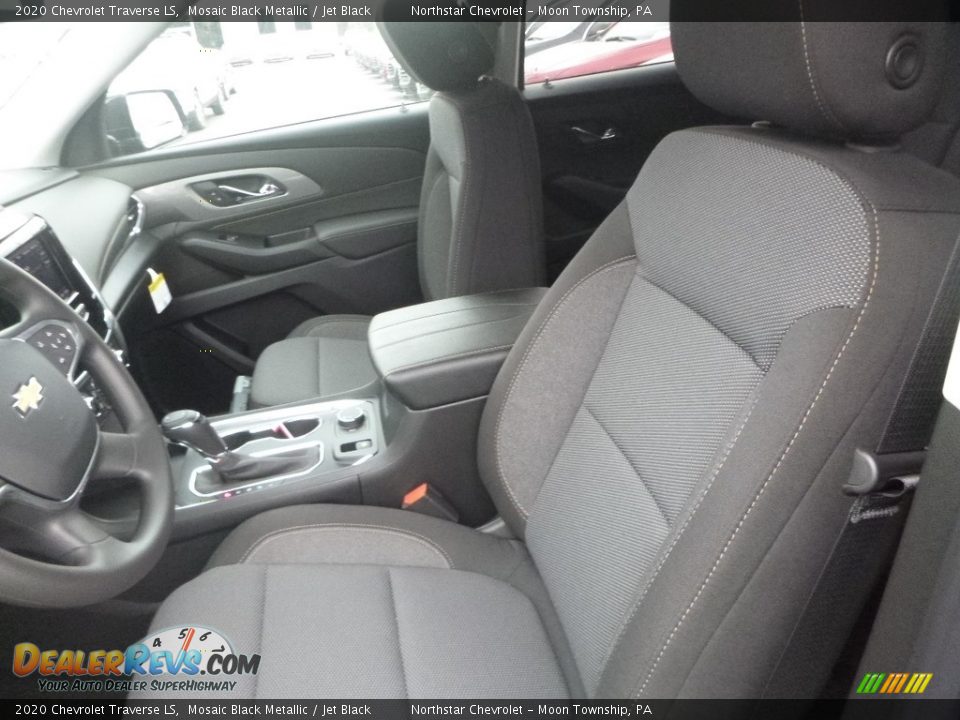 Front Seat of 2020 Chevrolet Traverse LS Photo #15