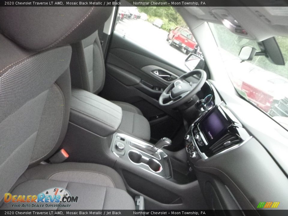 2020 Chevrolet Traverse LT AWD Mosaic Black Metallic / Jet Black Photo #9