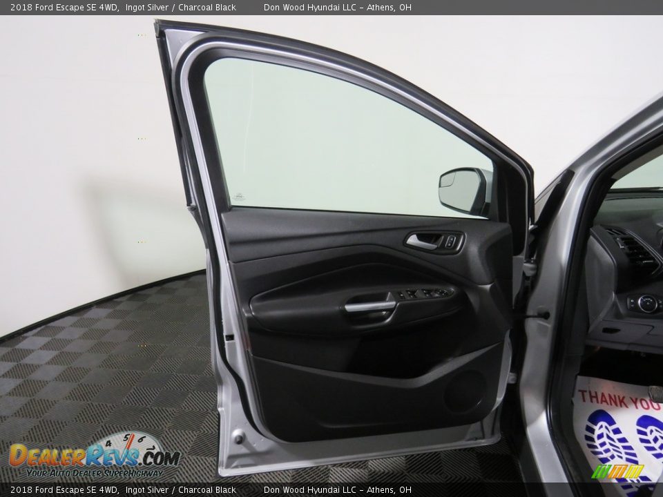 2018 Ford Escape SE 4WD Ingot Silver / Charcoal Black Photo #10