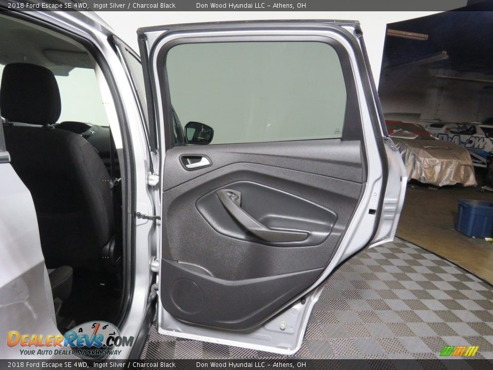 2018 Ford Escape SE 4WD Ingot Silver / Charcoal Black Photo #15