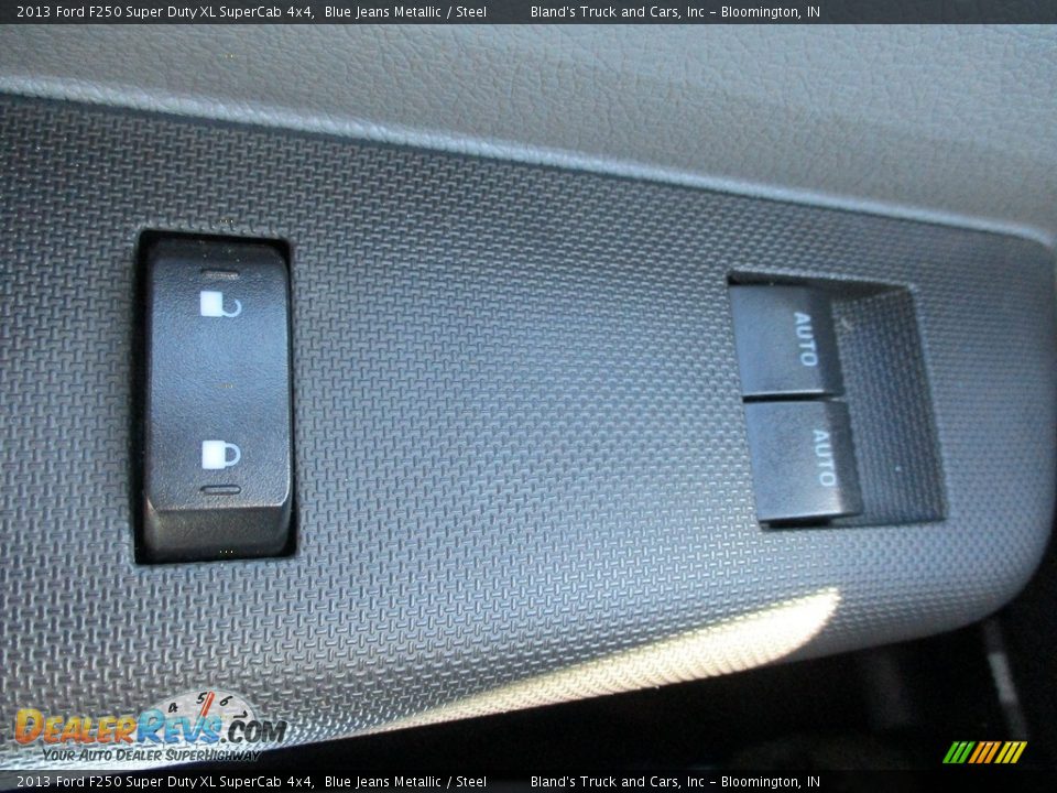 2013 Ford F250 Super Duty XL SuperCab 4x4 Blue Jeans Metallic / Steel Photo #10