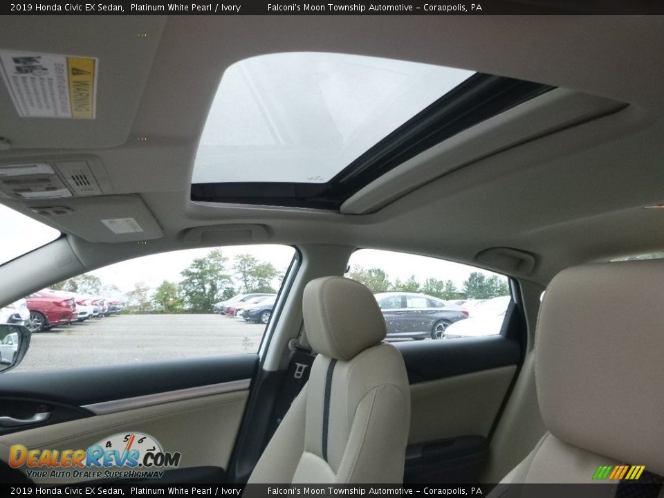 2019 Honda Civic EX Sedan Platinum White Pearl / Ivory Photo #13